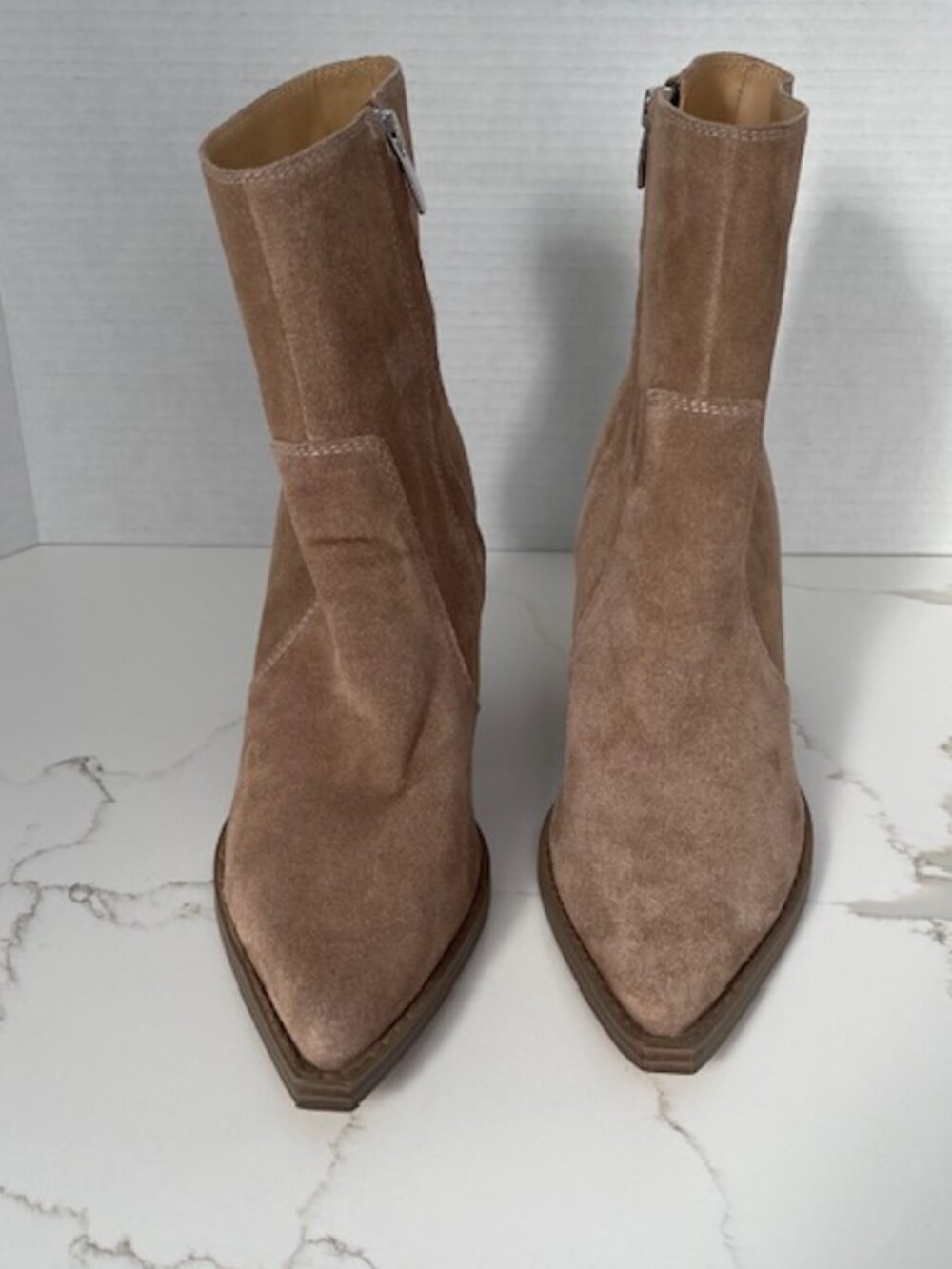 NINE WEST Western style short boot (GORGEEN style) BNWOT, SIZE 8